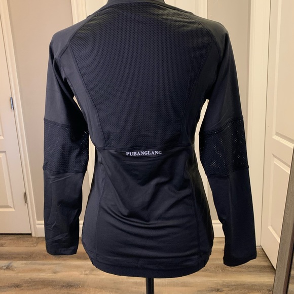 Long Sleeve Black Athletic Fitted Shirt - Picture 6 of 10